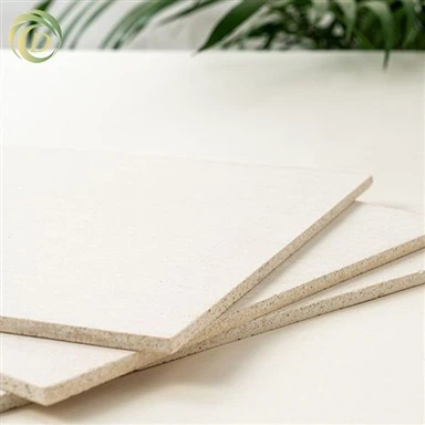 Paloluokiteltu kattovaippa