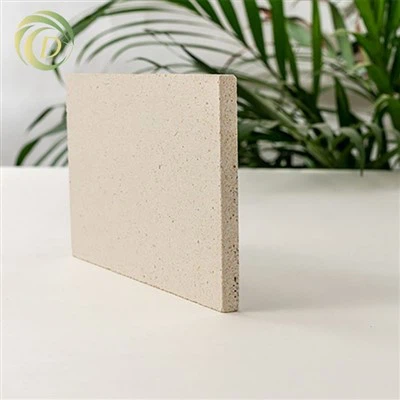 Palonkestävä taustalevy